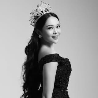 Antung Aulia Salsa Bella