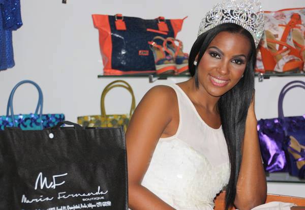 Stefanie Evangelista