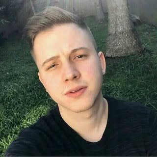 Angélica de Mello Soares