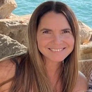 Ena De La Melena