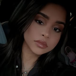 Smaroling Esther