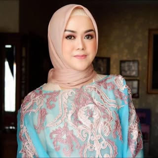 Tronny Astriningdyah