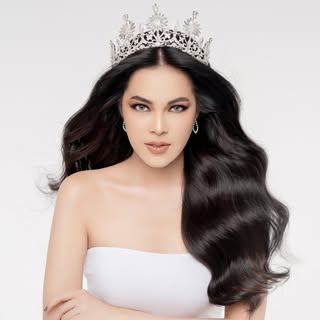 Stella Bella Elizabeth Maukar