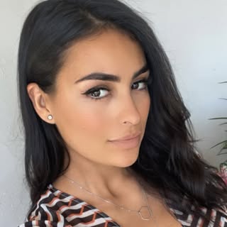 Claudia Martínez