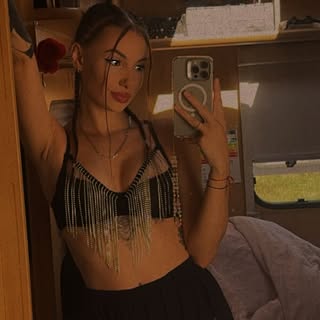 Olivia Nawrot