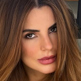 Núbia Gouvêa
