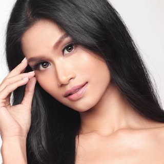 Veronica Angelina Windy Hapsari