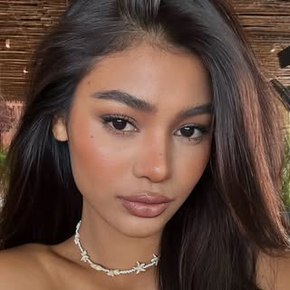 Naruemol Phimphakdee