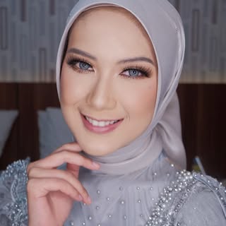 Tria Devitasari