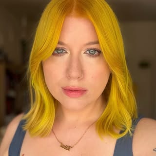 Sarah Hollins