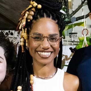 Ellen Paula Coutinho Santana