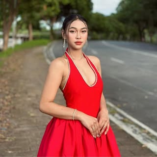 Francine Reyes