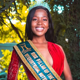 Mosa Dolly Balesamang