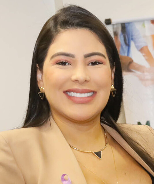 Mayra Benita Alves Dias