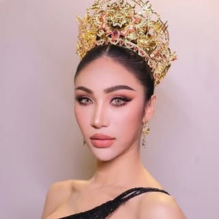 Wikanda Kotkam), who was dethroned by the provincial director.