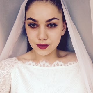 Alina Plakhotniuk