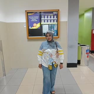 Nadhilah Dhina Shabrina